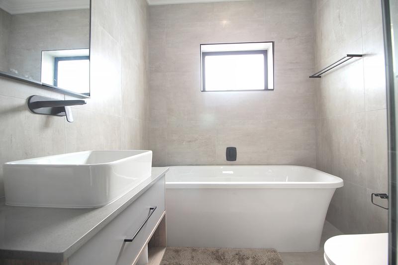 3 Bedroom Property for Sale in Tergniet Western Cape